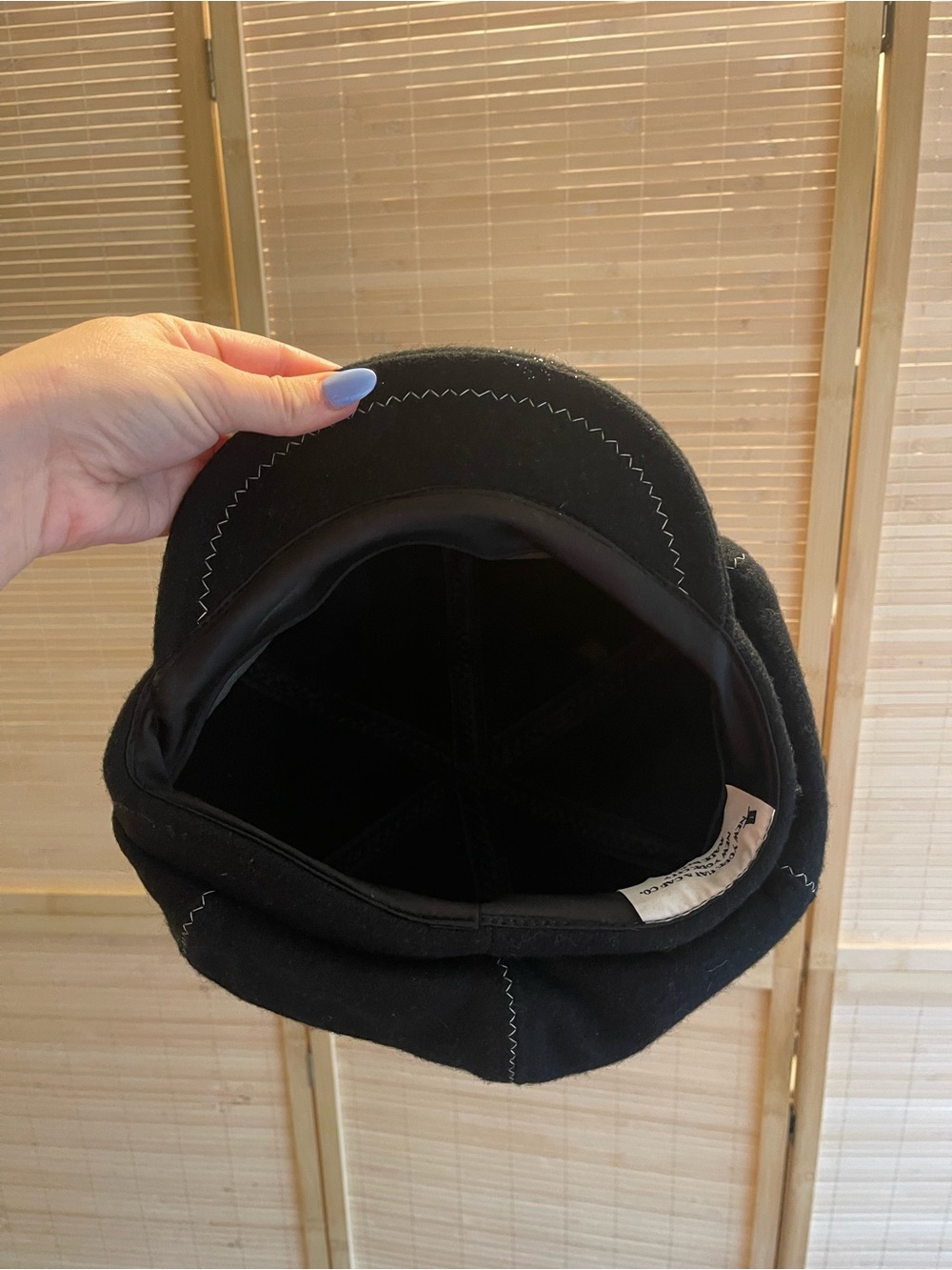 New York Hat & Cap Co Black Wool Contrast Stitch Newsboy Cap USA vintage Y2K - Picture 8 of 8